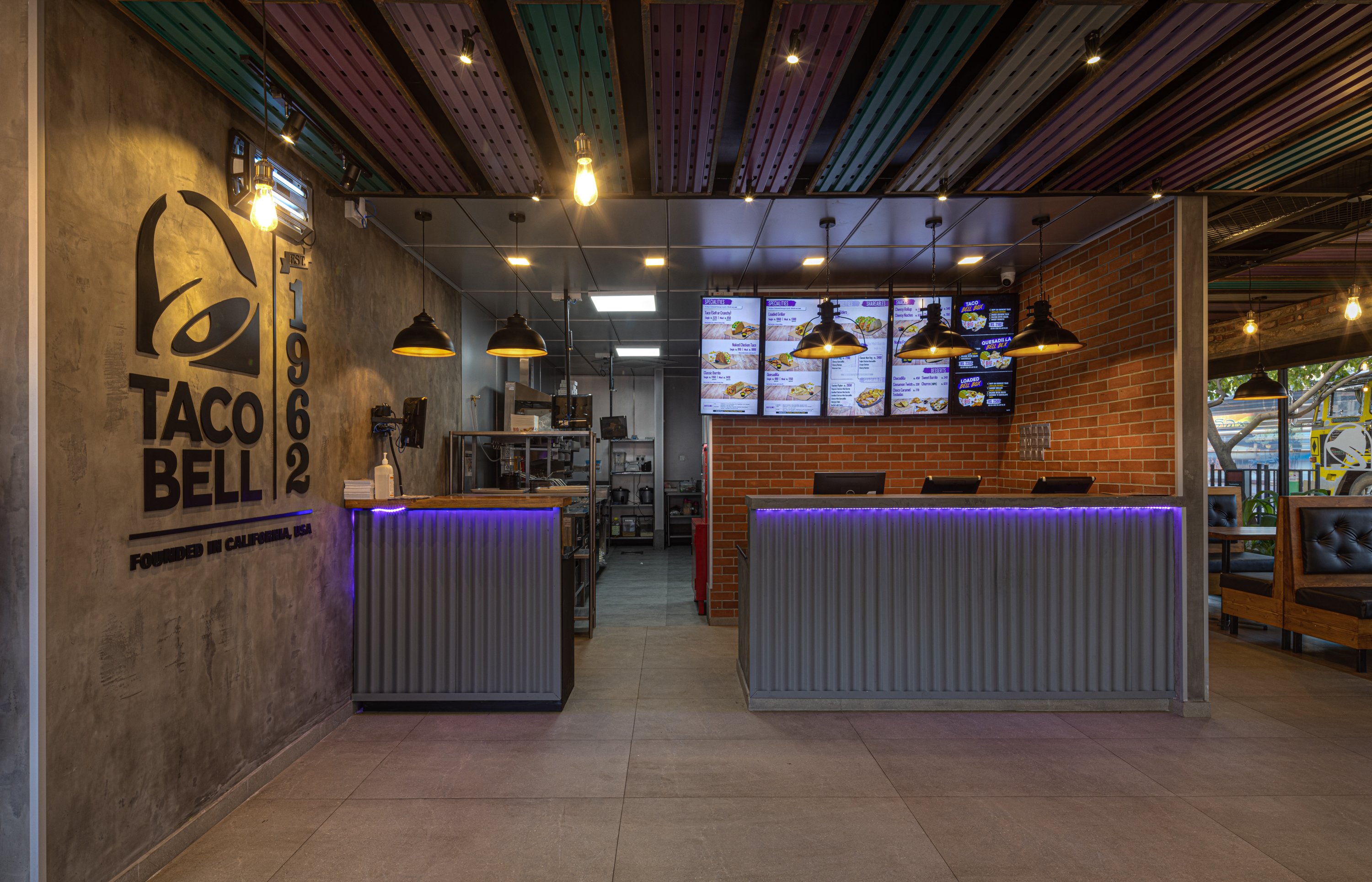 TACO BELL